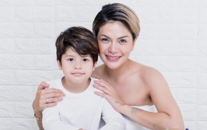 Nikita Mirzani Dibuatkan Gambar Tak Biasa oleh Sang Putra, Pesannya Ikut Disorot 