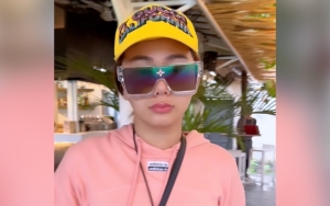 Denise Chariesta Respons Kalem Usai Ketiaknya Disebut Hitam