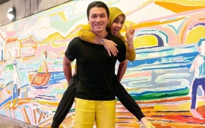 Reaksi Syahrini Usai Beredar Akta Cerai Diduga Miliknya dan Reino Barack