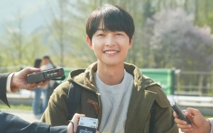 Efek 'Reborn Rich', Post Baru Song Joong Ki Banjir Tuntutan Minta Maaf ke Turki