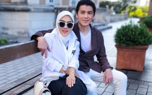 Syahrini Pamer Foto Cetar Hasil Jepretan Reino Barack