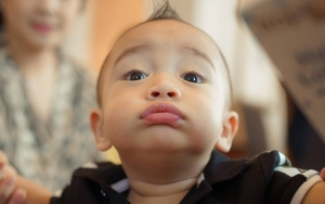 Dijuluki Anak Sultan, Rayyanza Cipung Justru Lahap Meski Cuma Makan Nasi Kecap