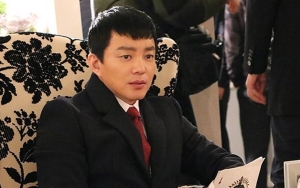 Lee Beom Soo Dituduh Melakukan Penyalahgunaan Wewenang Sebagai Dekan