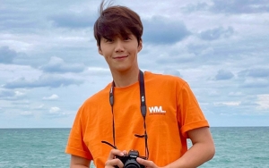 Kim Seon Ho Mendadak Nangis Sesenggukan di Depan Fans