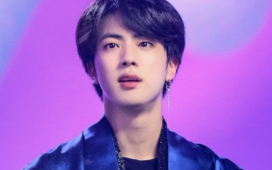 Tunggu Jin BTS di Lokasi Wamil, Percakapan Reporter Soal ARMY Tuai Perhatian