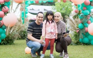 Kekayaan Venna Melinda Capai 29 Miliar, Momen Staycation Mewah Bareng Ferry Irawan Disorot