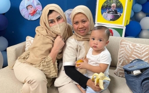 Raffi-Nagita Rayakan Ultah Mama Amy, Pose Cipung Damagenya Bukan Main