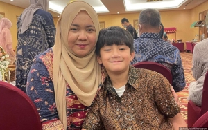 Jadi Pengasuh Rafathar Sejak Lahir, Mbak Lala Buat Salut Berangkatkan Umrah Keluarga Tahun Ini