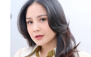 Nagita Slavina Merakyat Makan Bakso Pinggir Jalan, Reaksi Diajak Selfie oleh Fans Tak Terduga