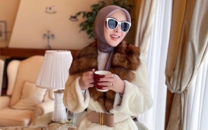 Temani Suami, Syahrini Diduga Sengaja Perlihatkan Barang Mewahnya Justru Bikin Salfok