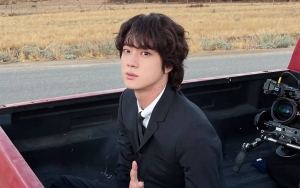 Foto Pertama Jin BTS Sejak Masuk Kamp Beredar, Ganteng Pakai Seragam Militer