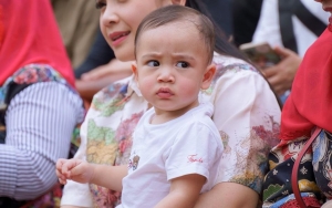 Rayyanza Cipung Dikasihani Usai Tunjukkan Ekspresi Kaget Kala Diteriaki Ibu-ibu