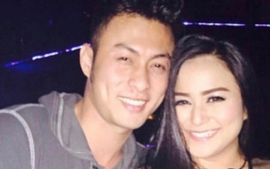 Juwita Bahar dan Deddy Putra