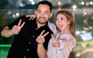 Kiky Saputri Berubah Kalem Kala Foto Prewedding, Cantiknya Sukses Bikin Pangling