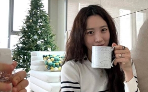 Claudia Kim 