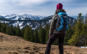 Punya Hobi Mendaki, Ini 8 Tips Survive Kala Tersesat Di Alam Bebas Tanpa Sinyal