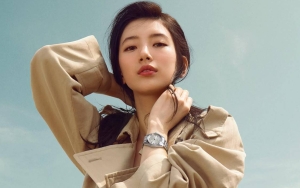 Gaya Bae Suzy Saat Minum Alkohol Bak Orang Pacaran