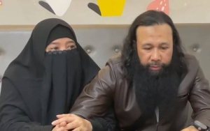 Peggy Melati Sukma Diam-Diam Menikah Taaruf, Profesi Suami Imam Besar Bikin Takjub