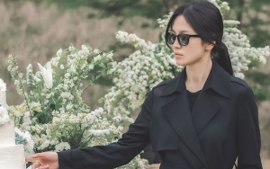 Psikiater Bongkar Alasan Mengapa Song Hye Kyo Cuma Makan Gimbap di 'The Glory'