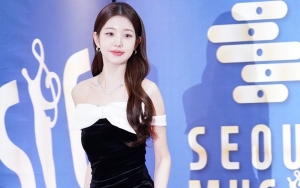 Jang Wonyoung Bikin Heboh Cover Tarian 'Pink Venom' BLACKPINK di Konser Perdana IVE
