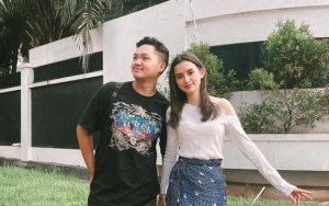 Azriel Hermansyah dan Sarah Menzel