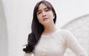 Gaun Minim Bahan Shandy Aulia Di Ultah Anak Dicibir Tak Sopan