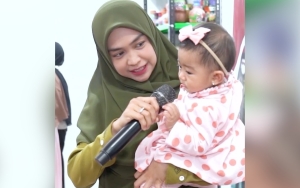 Ria Ricis Spill Reaksi Gemas Moana Saat Ditowel Bayi Bule