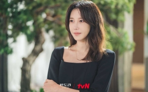 Lee Ji Ah Bicara Soal Reuni dengan Penulis 'Penthouse' di 'Pandora: Beneath the Paradise'
