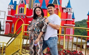 Dewi Persik Respons Nyelekit Kabar Angga Wijaya Eks Suami Gandeng Pacar Baru