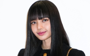 Lisa BLACKPINK Umbar Kaki Jenjang di Event Publik, Disebut Keajaiban Dunia Ke-8