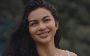 Ariel Tatum Tiru Pose Ikonik Ngerokok Sang Nenek Yang Dulu Aktris, Kemiripan Wajah Terkuak