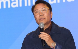 Lee Soo Man Tulis Surat Cinta untuk SM Entertainment, Ungkap Alasan Pilih HYBE