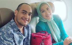Ogah Rujuk dengan Ferry Irawan, Venna Melinda Menangis di Hadapan Mediator
