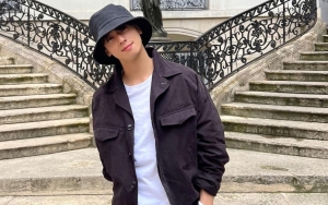 Foto Cha Eunwoo ASTRO yang Ganteng Meski Lusuh Viral, Disebut Warisan Budaya
