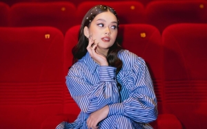 Reaksi Rebecca Klopper Lihat Model Laki-laki Tak Pakai Celana di Depan Mata