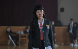 Pemeran Choi Hye Jung Muda, Song Ji Woo Bicara Soal Ciumannya dengan Guru Olahraga di 'The Glory'