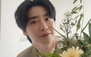 Lee Jong Suk