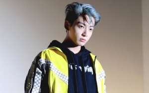 Malu-malu, Jungkook BTS Kunciran di Bandara!
