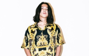 Video Iqbaal Nyanyi 'Don't Look Back In Anger' Oasis Di Konser Viral, Rambut Mullet Bikin Meleyot