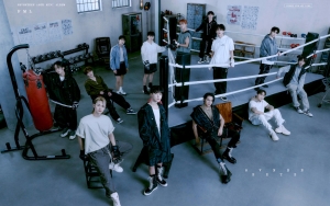 SEVENTEEN Hadirkan Versi 'FML' Bak Prewed, Hoshi Jawab Soal Merch Cincin Kawin