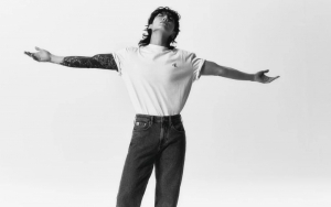 Bikin Meleleh, Jungkook Tampil Dengan Rambut Acak-Acakan dan Visual Menawan di Pemotretan Baru CK