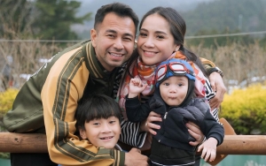 Raffi Ahmad Pamer Foto Keluarga di Bali, Rafathar dan Rayyanza Cipung Gak Bisa Kompak