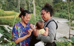 Mudik ke Kampung Suami, Indah Permatasari Disambut Heboh Mertua Hingga Disiapkan Hadiah Istimewa