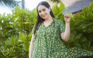 Momen Langka, Nagita Slavina Narsis Pamer Selfie Hingga Bikin Gemas