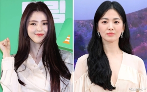Cinta Han So Hee Berbalas, Pamer Hadiah dari Song Hye Kyo
