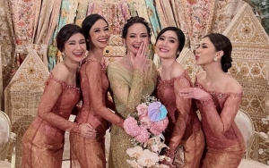 Ikut Bahagia Enzy Storia Nikah, Furry Citra Teringat Doa Depan Ka'bah Hingga Nangis Bareng