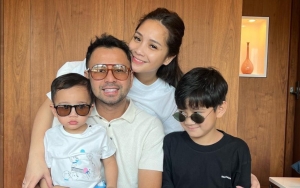 Rafathar Si Tuan Muda Tegur Raffi Habisin Uang, Nasihatnya Bikin Kaum Mendang-Mending Ngakak