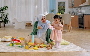 Momen Ameena Cium Perut Aurel Hermansyah Bikin Gemas Sekaligus Ngeri