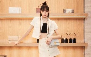 Lisa BLACKPINK Pakai Baju Cowok dan Pamer Jidat di Pesta Ultah Sekaligus Event CELINE