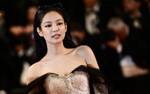 Reaksi Jennie BLACKPINK Saat Diperkenalkan Sebagai Aktris Disorot